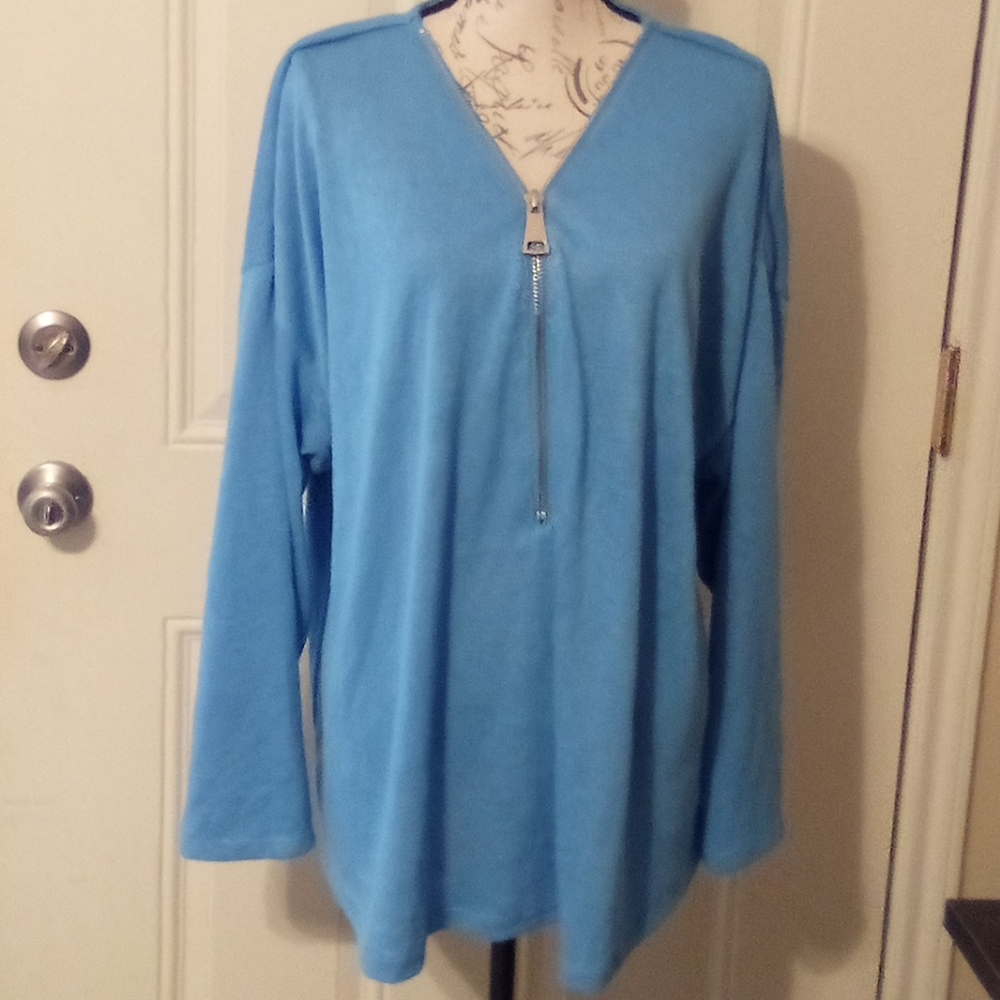 Carmen Marc Valvo Blouse Sweater Women's Size 3X Color Blue